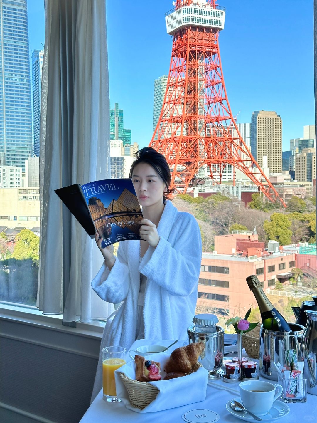 Tokyo-The Prince Park Tower Tokyo corner presidential room faces Tokyo Tower and great view