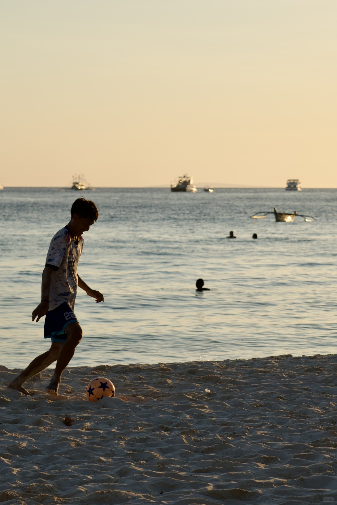 Boracay-Boracay is a great place for low-cost and daze,⛱️ sunbathing naked on the beach