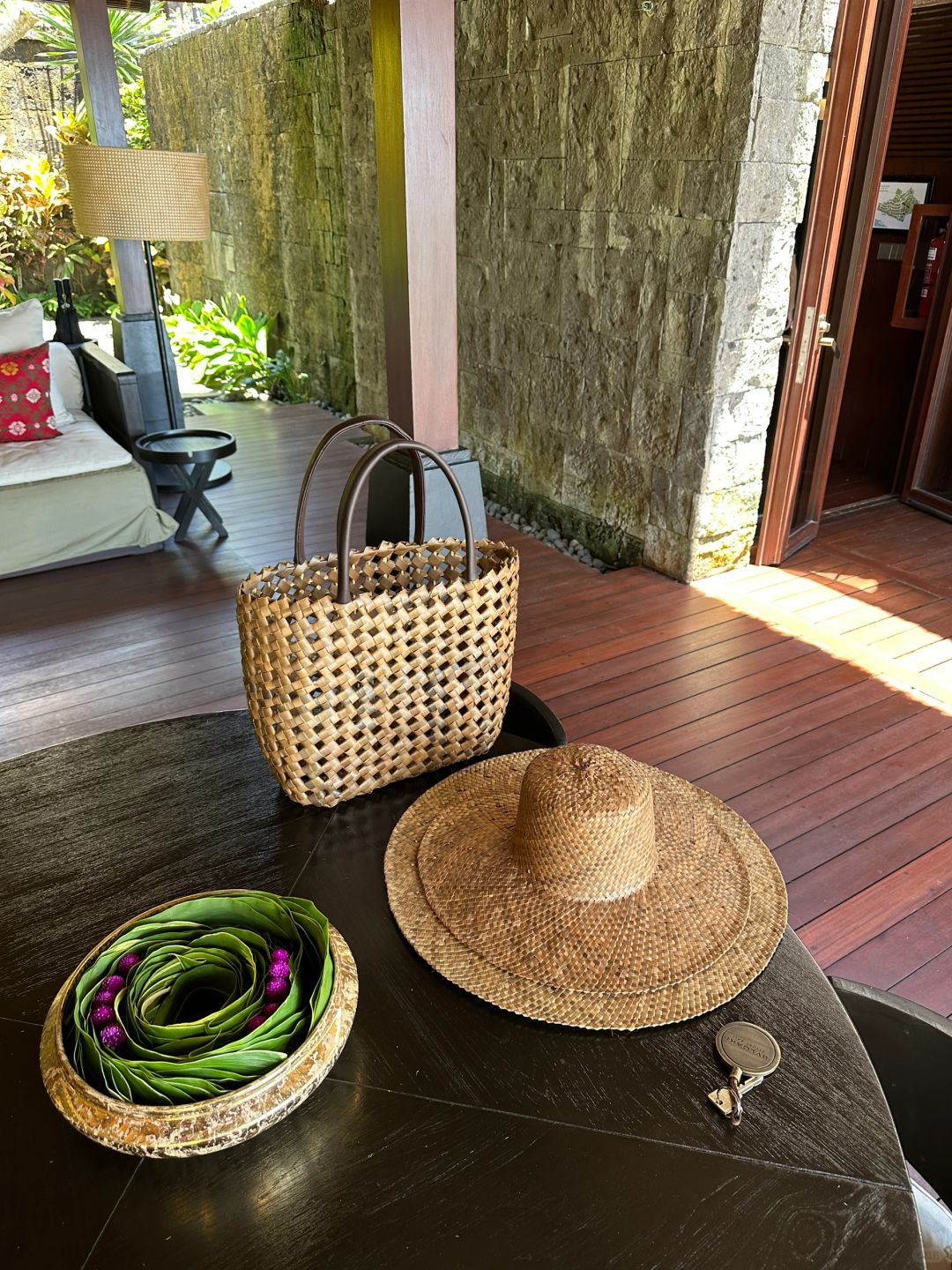 Bali-Bulgari Hotel Bali, the perfect fusion of villa room environment, cliff cableway and nature