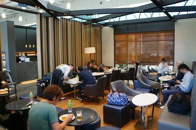 Busan/Jeju-PUS Gimhae Airport VIP Lounge in Busan, South Korea—Sky Hub Lounge