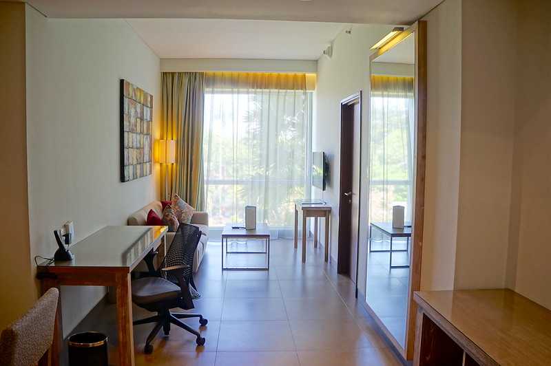 Jakarta-Hilton Garden Inn Bali Ngurah Rai Airport in Bali, Indonesia, gold card members and above enjoy free breakfast