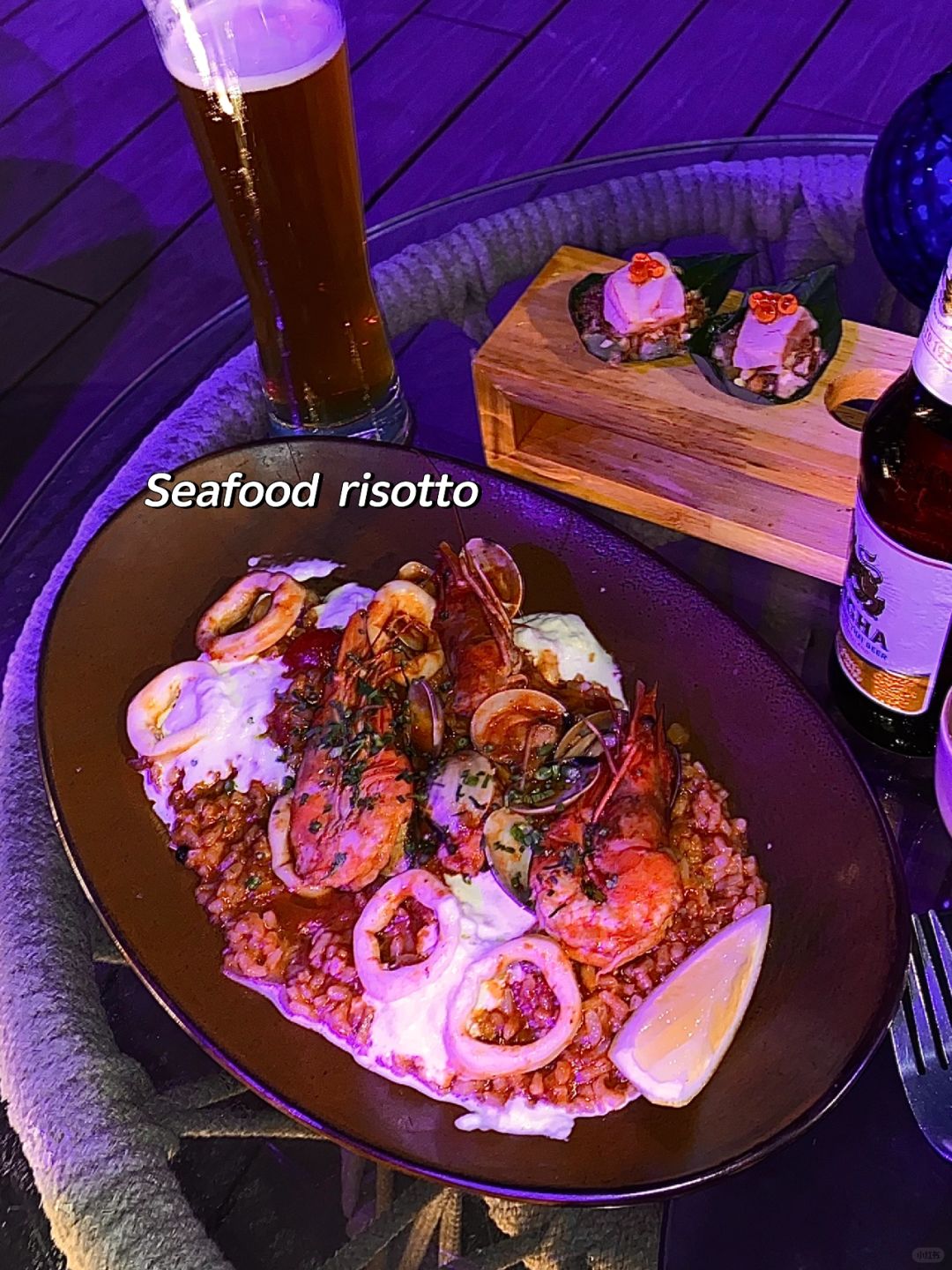 Krabi-Reeve Beach Club🍾, a beach bar in Krabi, has fresh seafood and appetizing ketchup