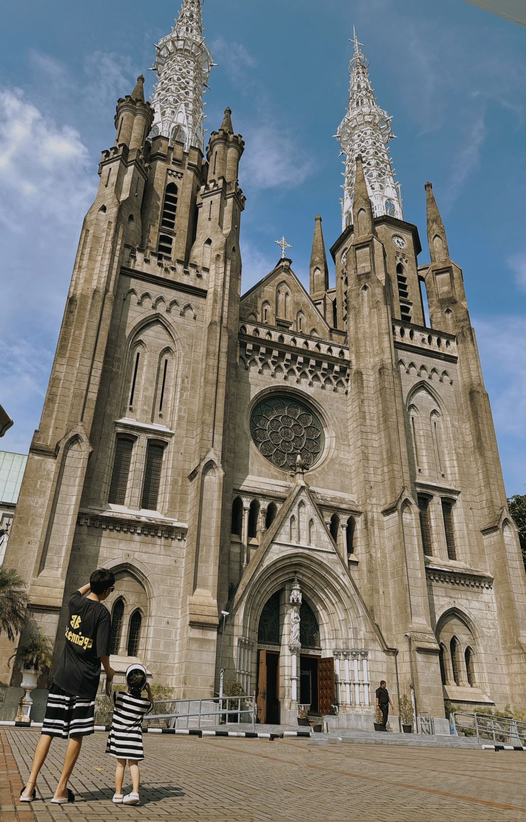 Jakarta-Jakarta Cathedraldral third largest cathedral in the world. Free to visit without reservation