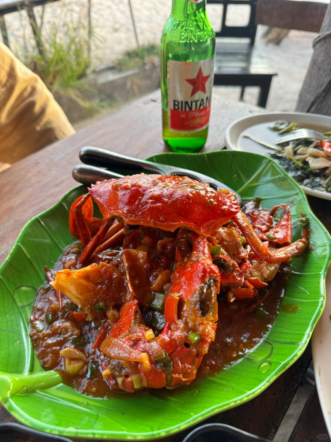 Bali-Warung Happy Gen seafood restaurant in Jimbaran, Bali, close to the beach and cheap