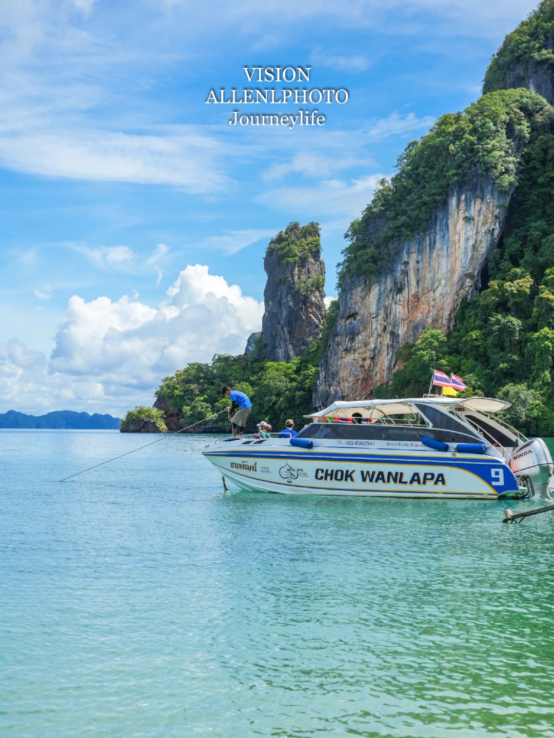 Krabi-Traveling to Krabi, Thailand, the blue sea, blue sky and dreamy sunset feasted my eyes