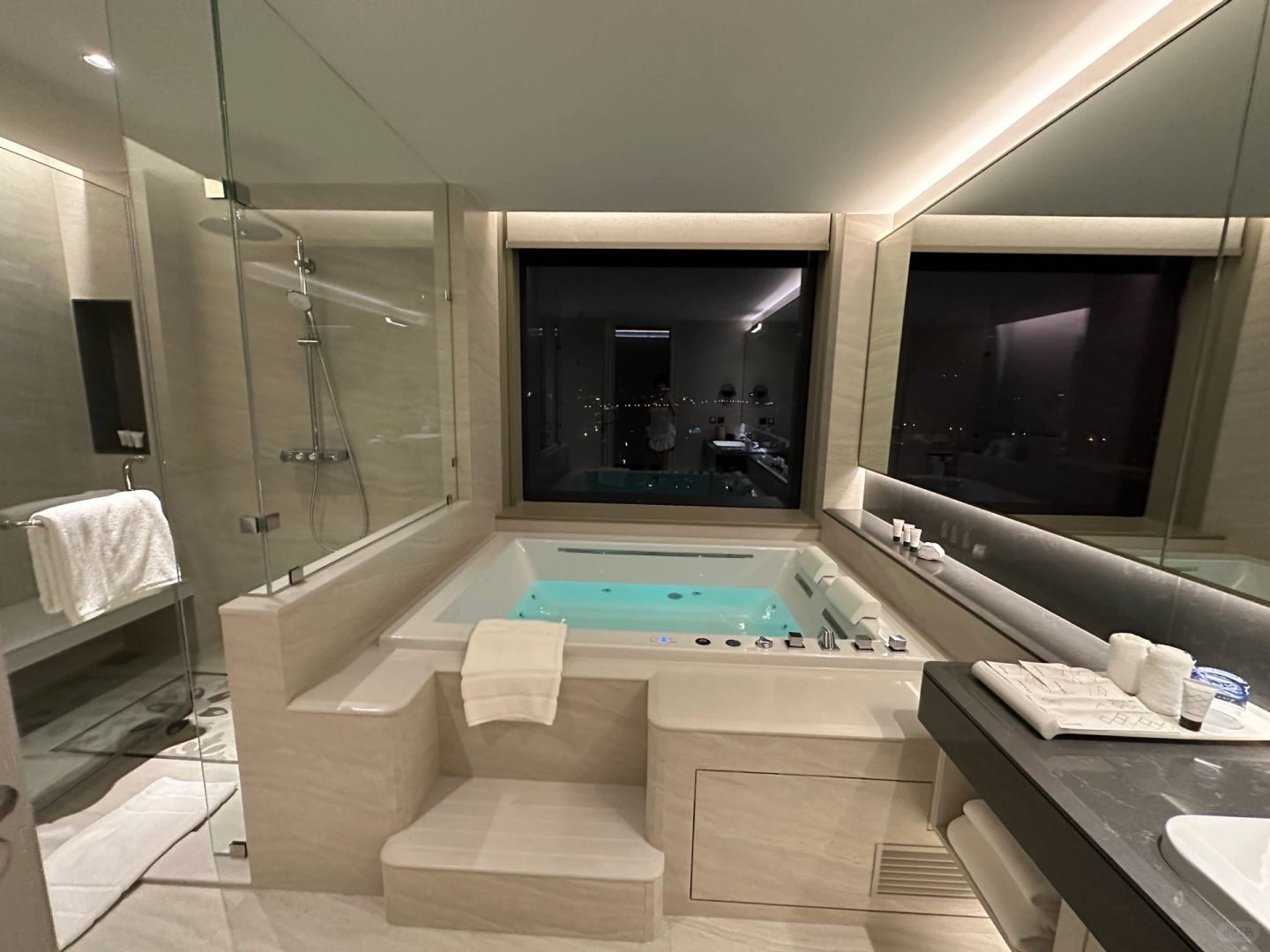 Bangkok-Grande Centre Point Surawong Hotel in Bangkok, with smart bathtub and lighting system