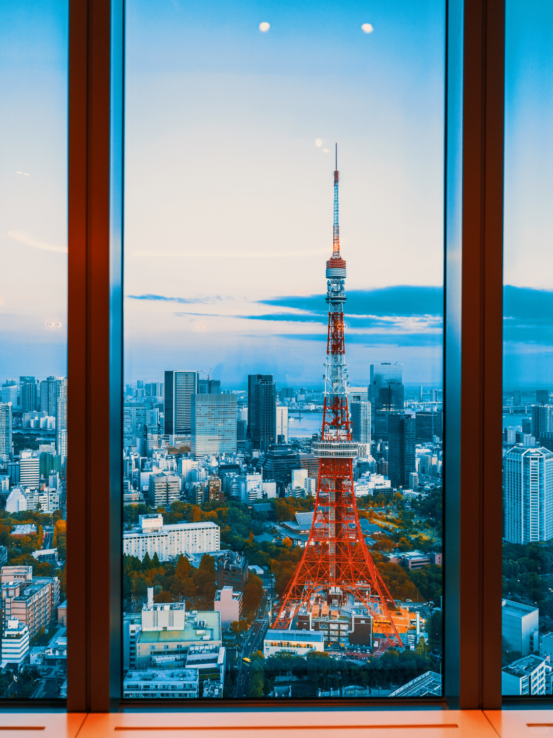 Tokyo-Enjoy the Tokyo Metropolitan Area from Azabudai Hills, Mount Fuji if the weather is good