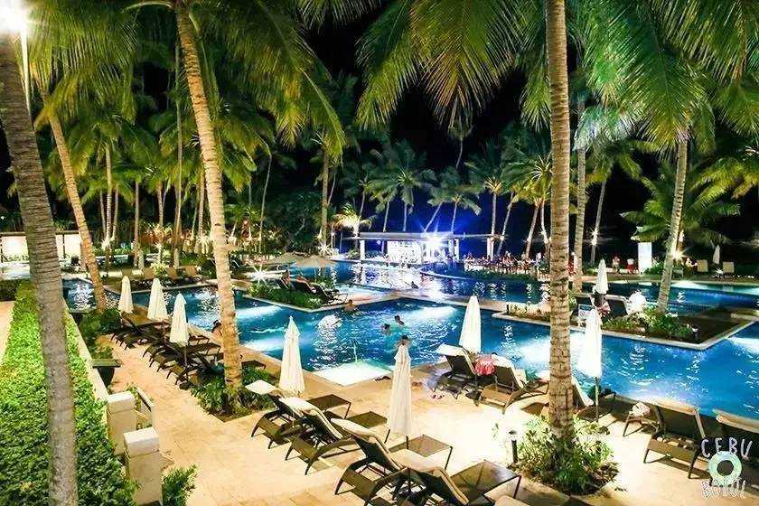 Boracay-Henann Resort Alona Beach Hotel in Bohol, a dream trip with 3 super dreamy swimming pools