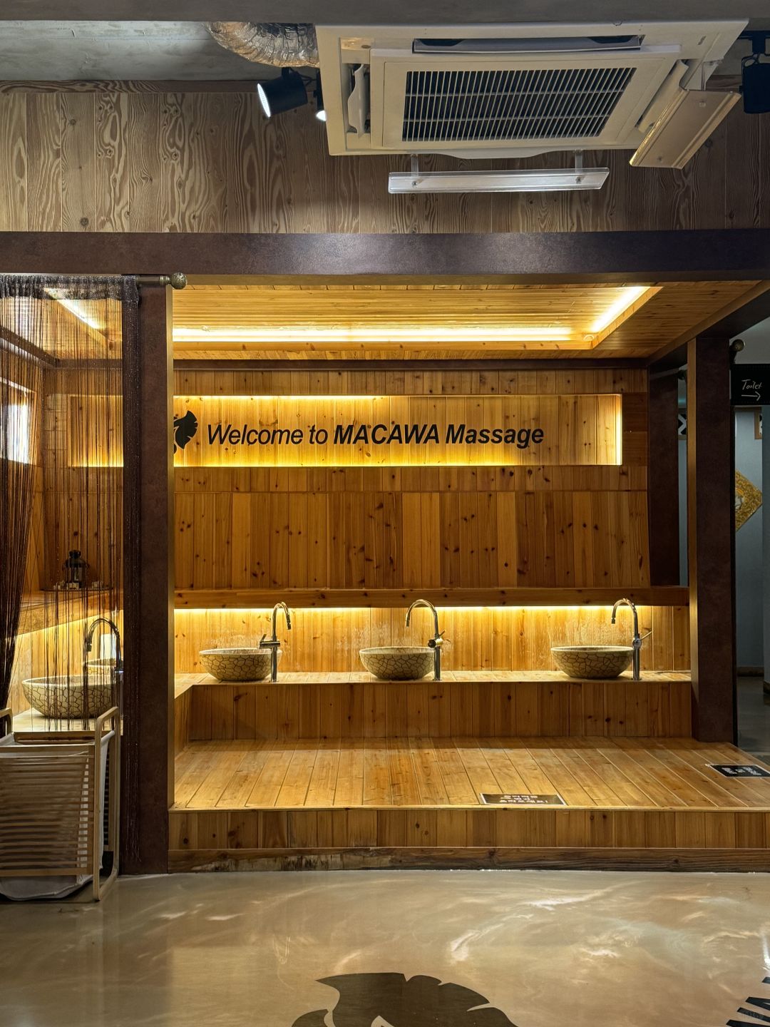 Busan/Jeju-MACAWA SPA massage shop,💆 the technicians are Thai, beautiful and professional