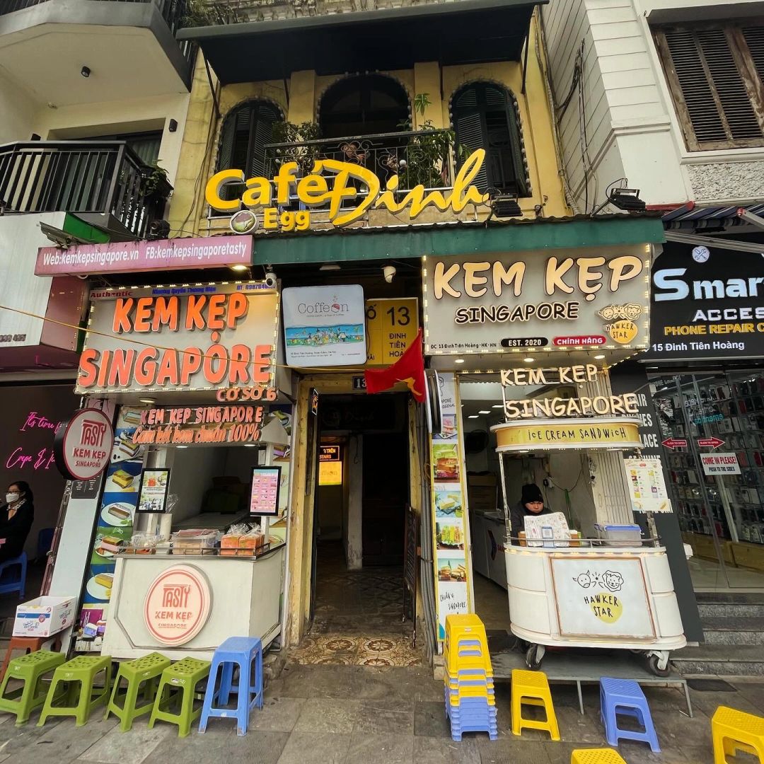 Hanoi-Cafe Dinh Egg, 💯best egg coffee recommended by Hanoi locals, with rich foam and mellow coffee