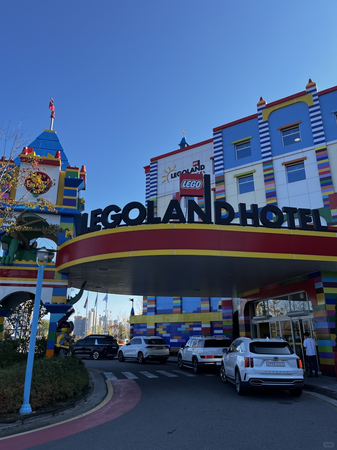 Seoul-Seoul Legoland Theme Park has a live fireworks show, ⭐️and each theme is related