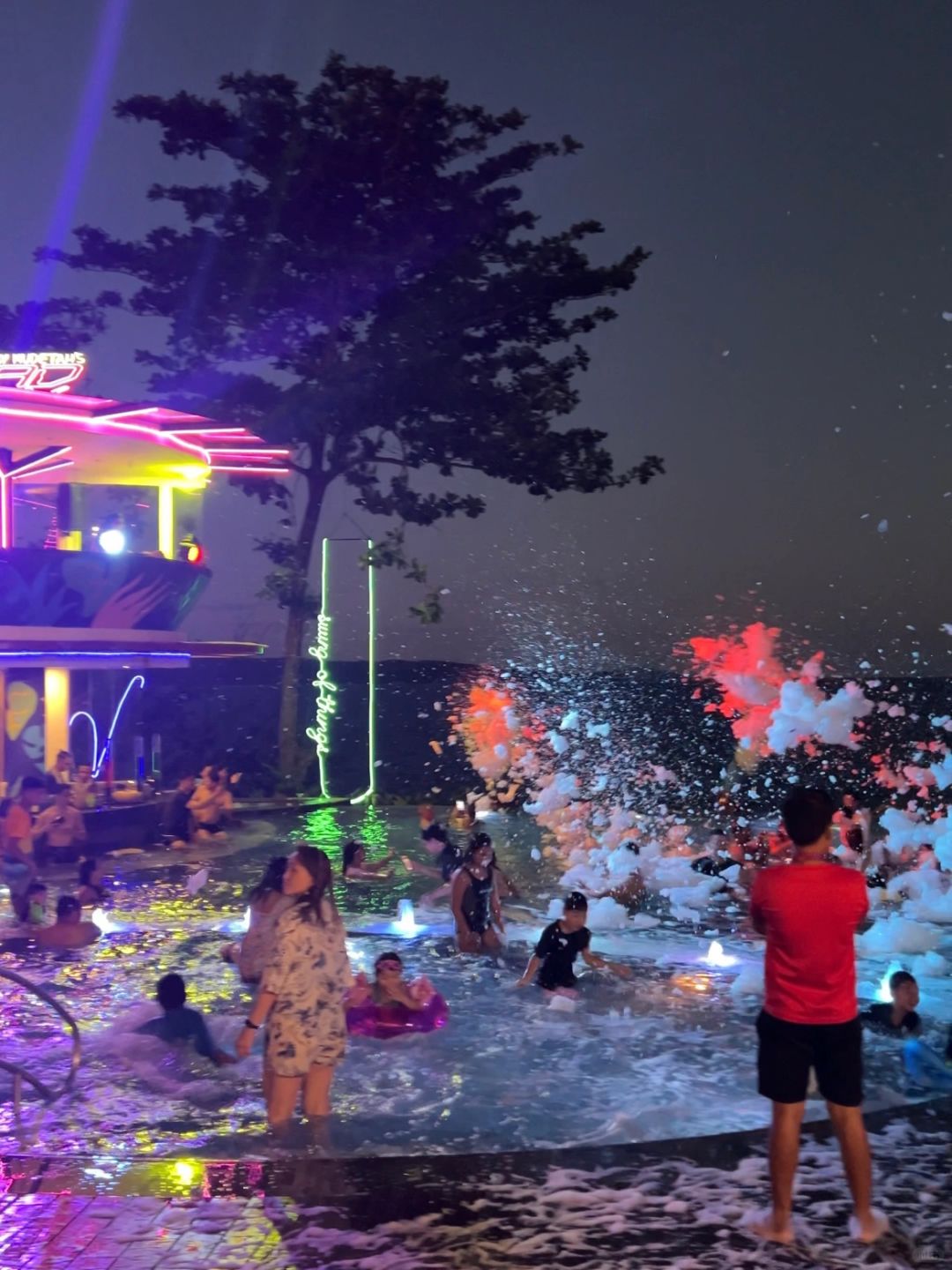 Boracay-Fairways and Blue Water Golf Hotel in Boracay, experience weekend pool foam party