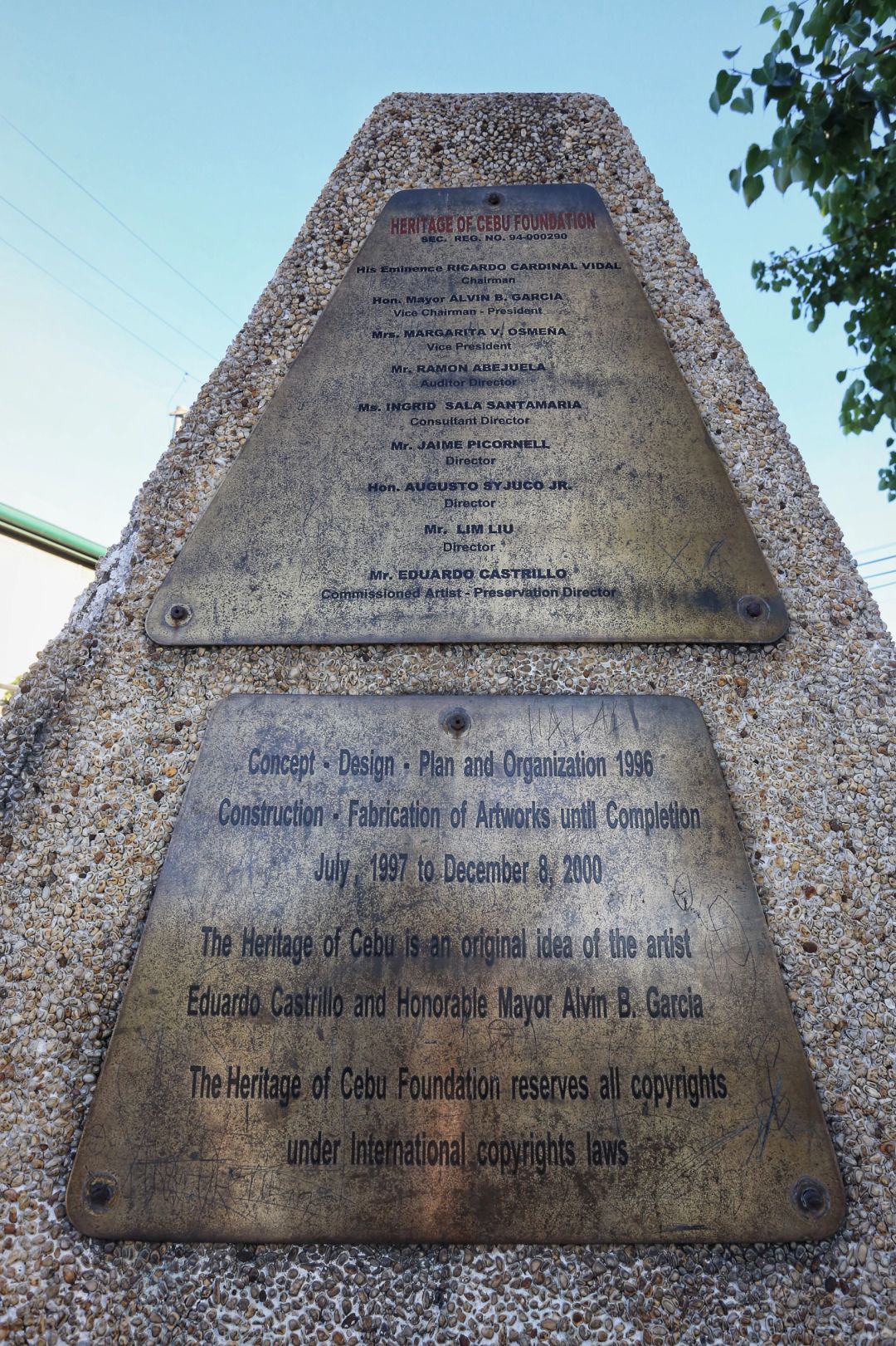 Cebu-Cebu Heritage Monument (Parian Monument), 🤝the centerpiece of Parian Park