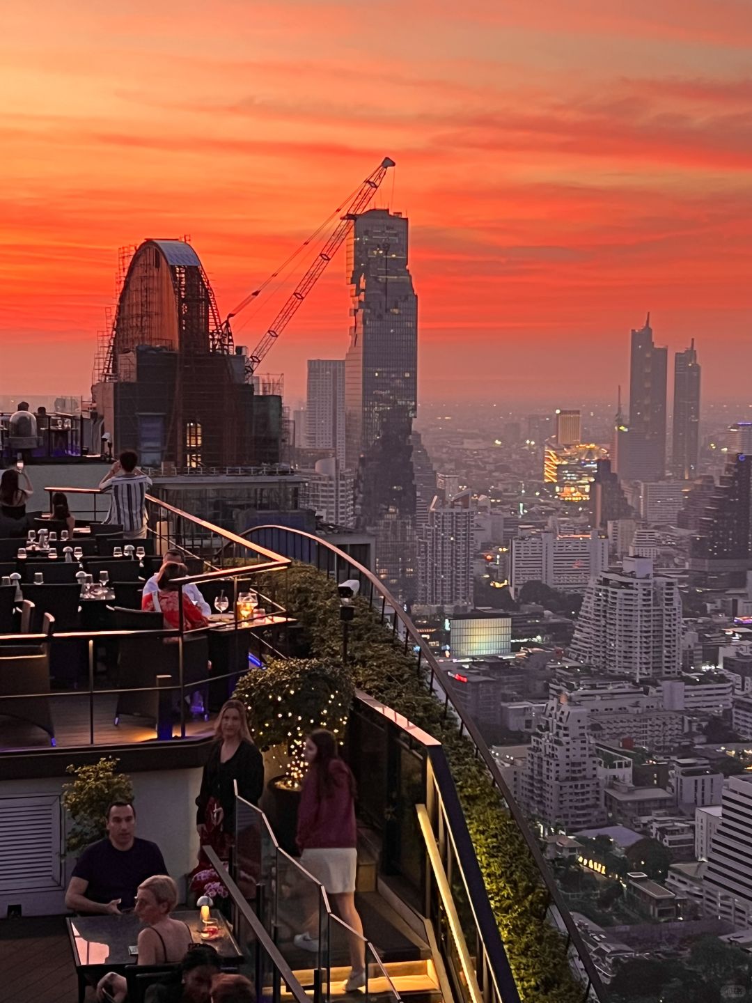 Bangkok-Moon Bar, sky bar on the 59th floor of Banyan Tree Hotel Bangkok, overlooks the entire city