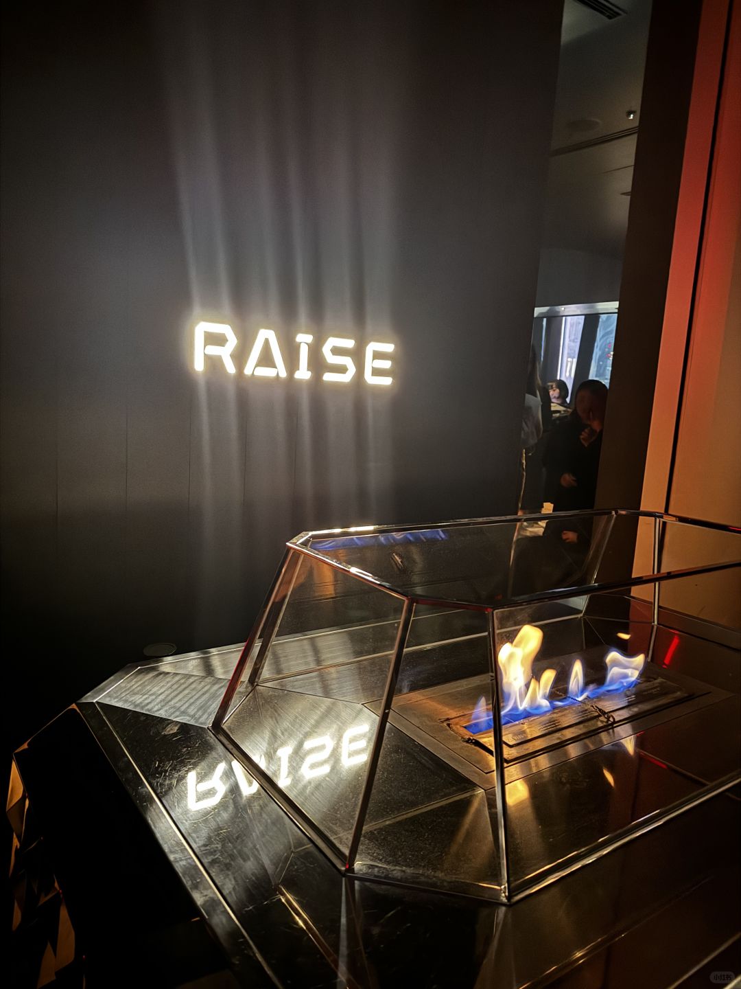 Tokyo-Tokyo nightclub "RAISE" opens in Ginza Department Store, with famous DJs and gorgeous night views