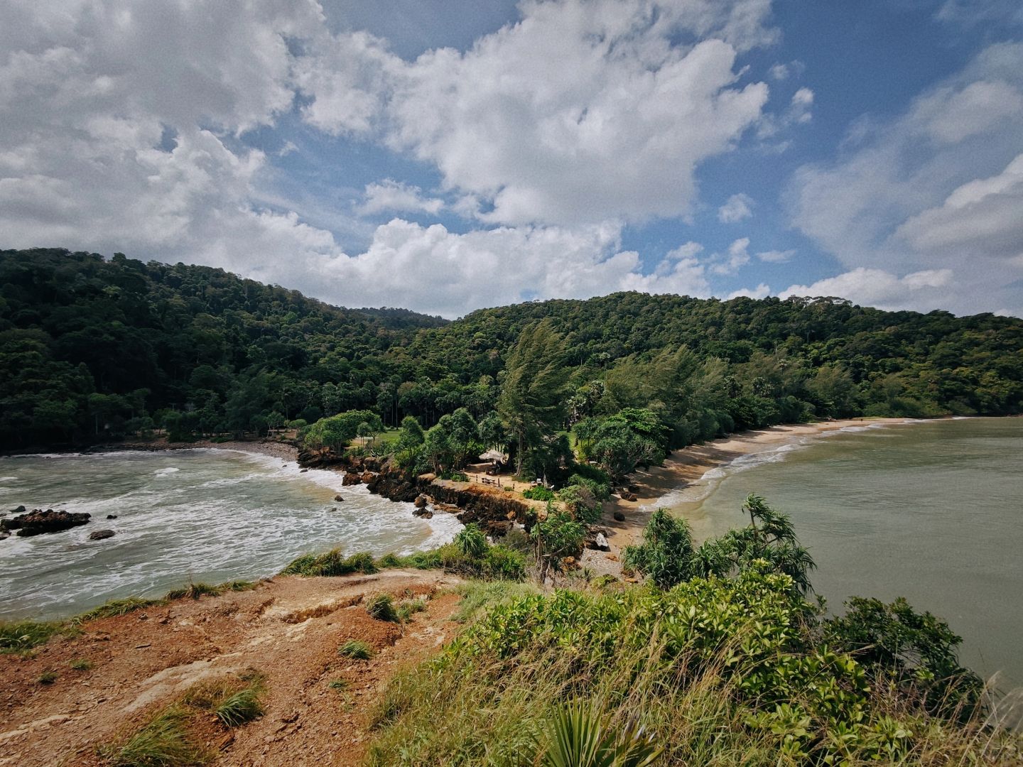 Krabi-Visit Mu Koh Lanta National Park on Krabi Island and see the happy life of lizards and monkeys