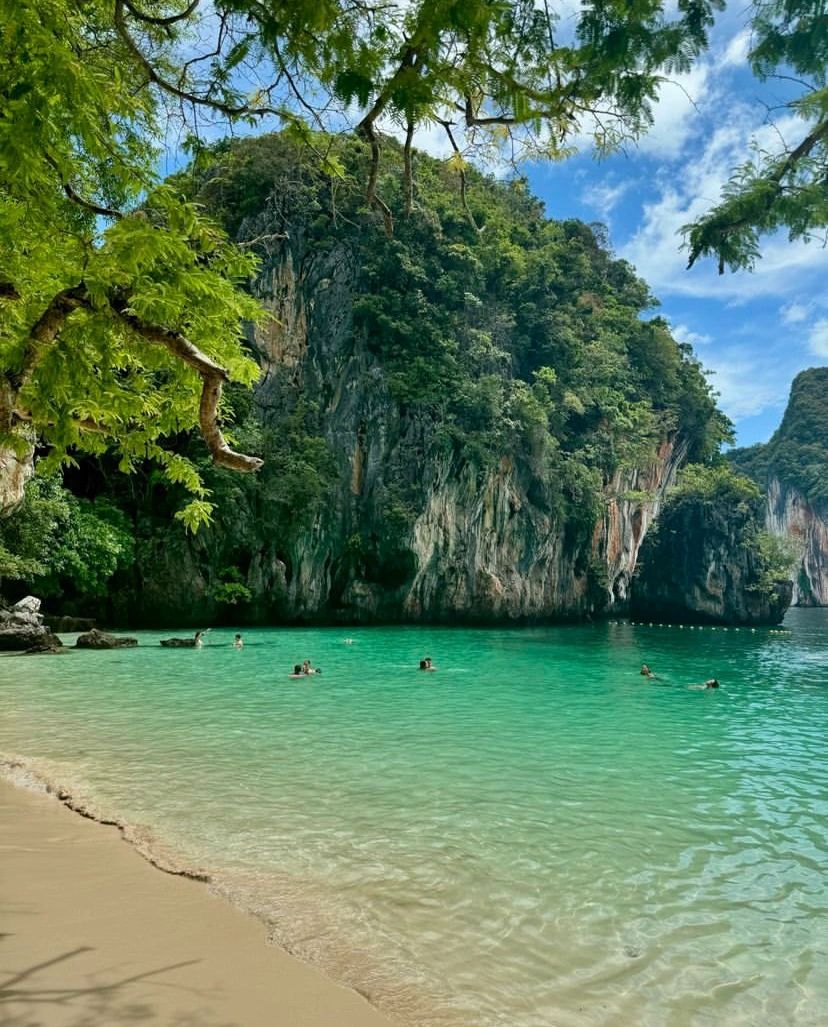 Krabi-No matter what season I come here, 🕊️I will be amazed by the island of Krabi in Thailand