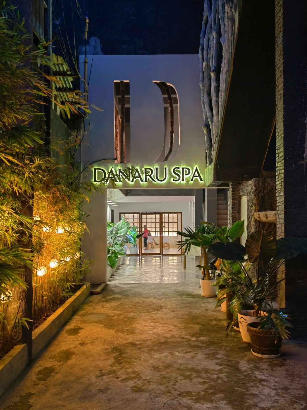 Boracay-Danaru SPA, 🏝 Boracay's most beautiful night view hot stone SPA essential oil massage