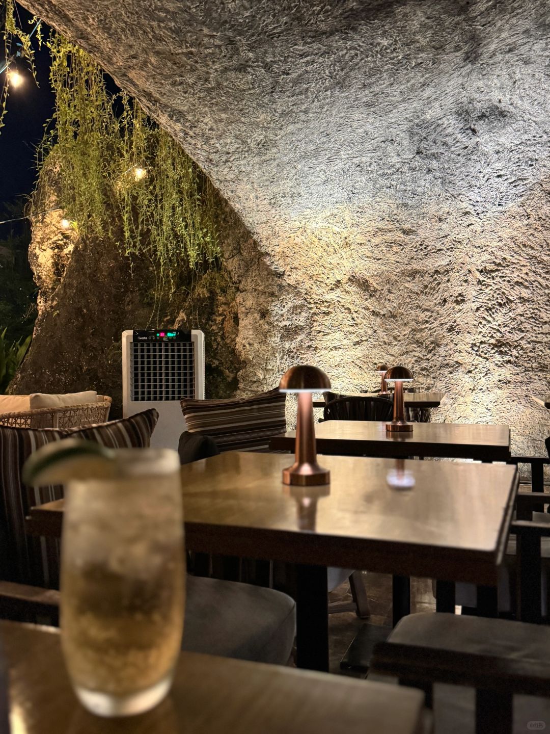 Cebu-Muhi Cave Bar, popular cave restaurant in Cebu, offers beer, wine, cocktails and mocktails