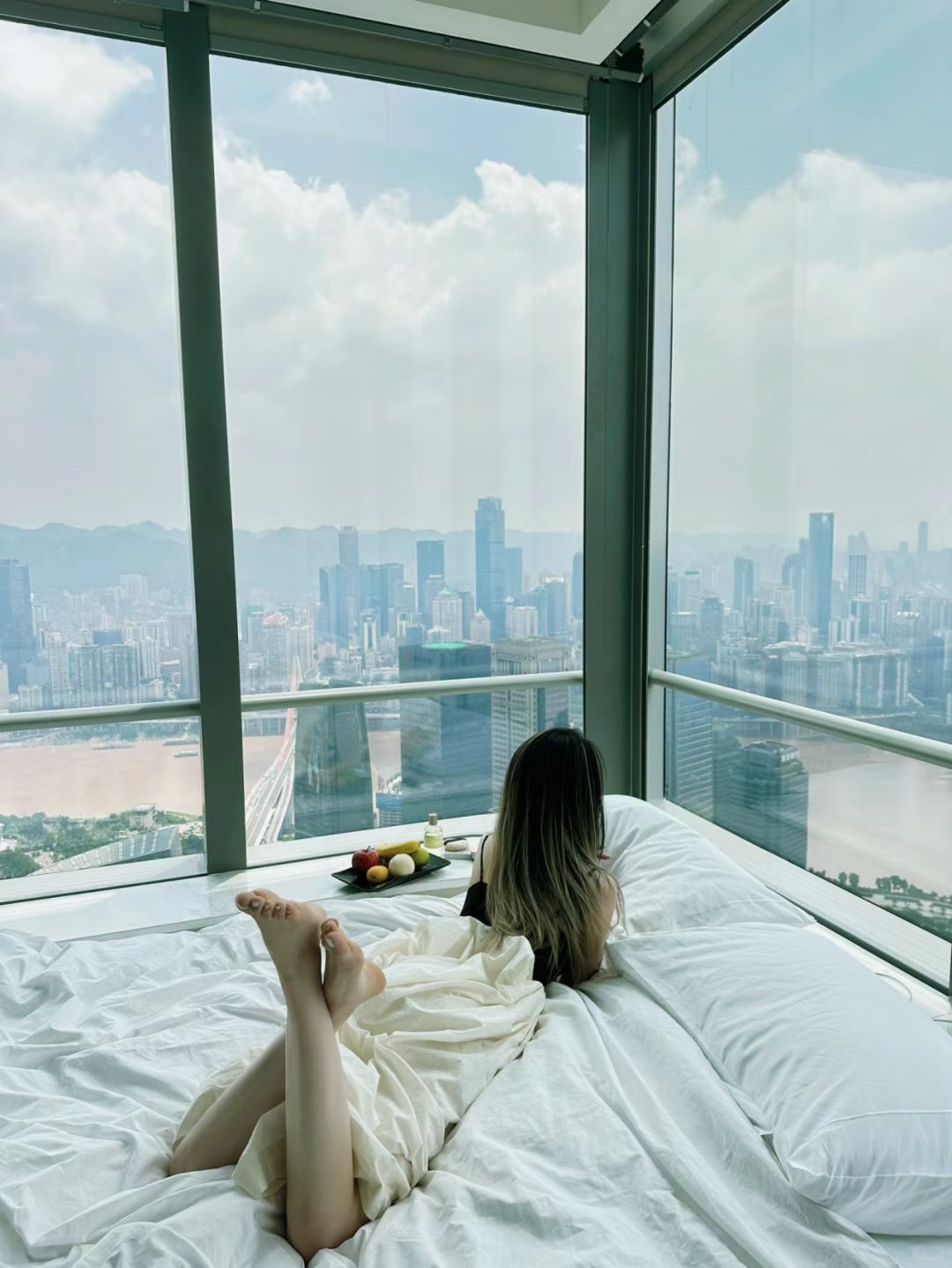 Sichuan-Chongqing five star Niccolo hotel, with a combination of artistic and modern decoration, boasts excellent city night views