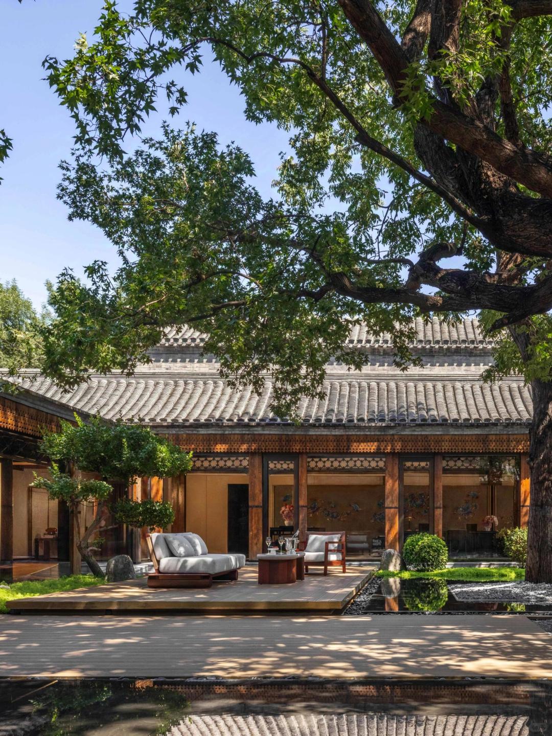 Beijing/Tianjin-Beijing Qianmen Mandarin Oriental Hotel, gathers the creativity of global design masters, perfectly integrating Eastern aesthetics with contemporary luxury styles.