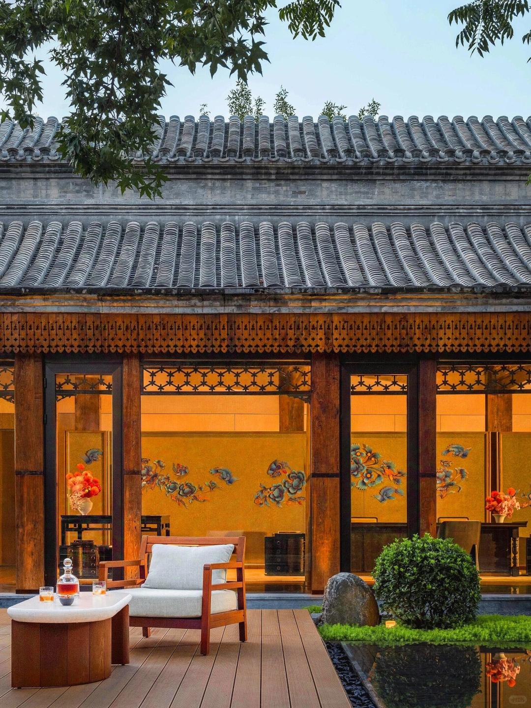 Beijing/Tianjin-Beijing Qianmen Mandarin Oriental Hotel, gathers the creativity of global design masters, perfectly integrating Eastern aesthetics with contemporary luxury styles.