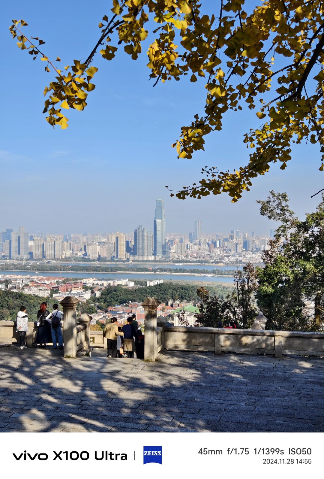 Hunan-Changsha Lushan boasts one of the most beautiful red leaf scenery in all of China!