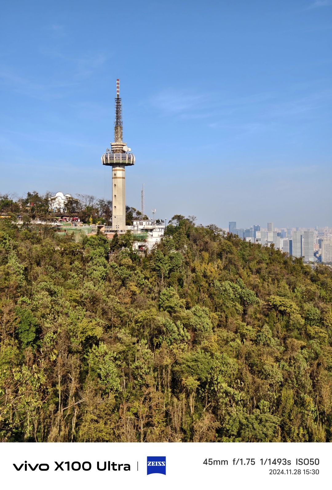 Hunan-Changsha Lushan boasts one of the most beautiful red leaf scenery in all of China!