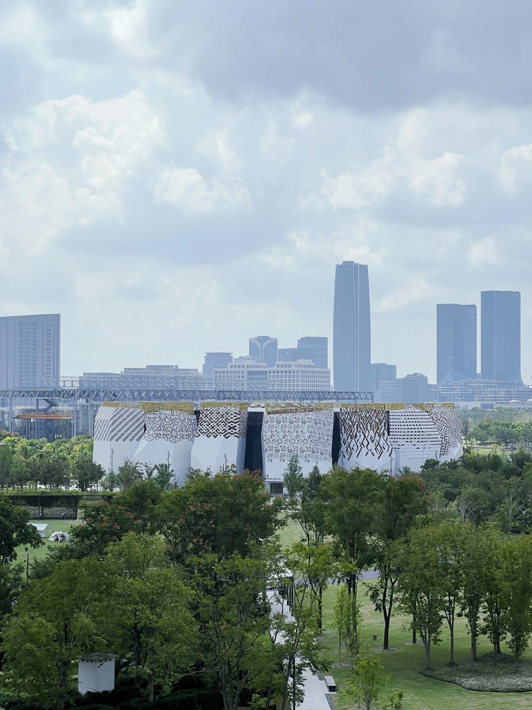 Jiangsu/Zhejiang/Shanghai-Shanghai World Expo Cultural Park: A Leisure Oasis in the City