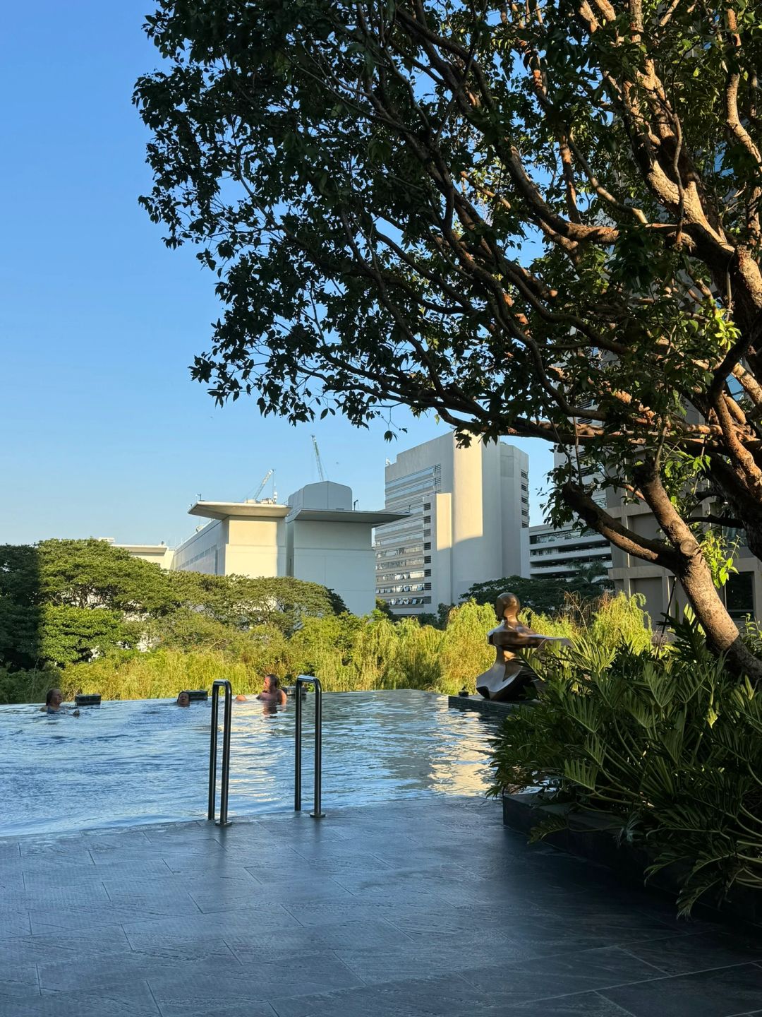 Bangkok-Kimpton Maalai Hotel Bangkok, rich shrub design, away from the hustle and bustle of the crowd