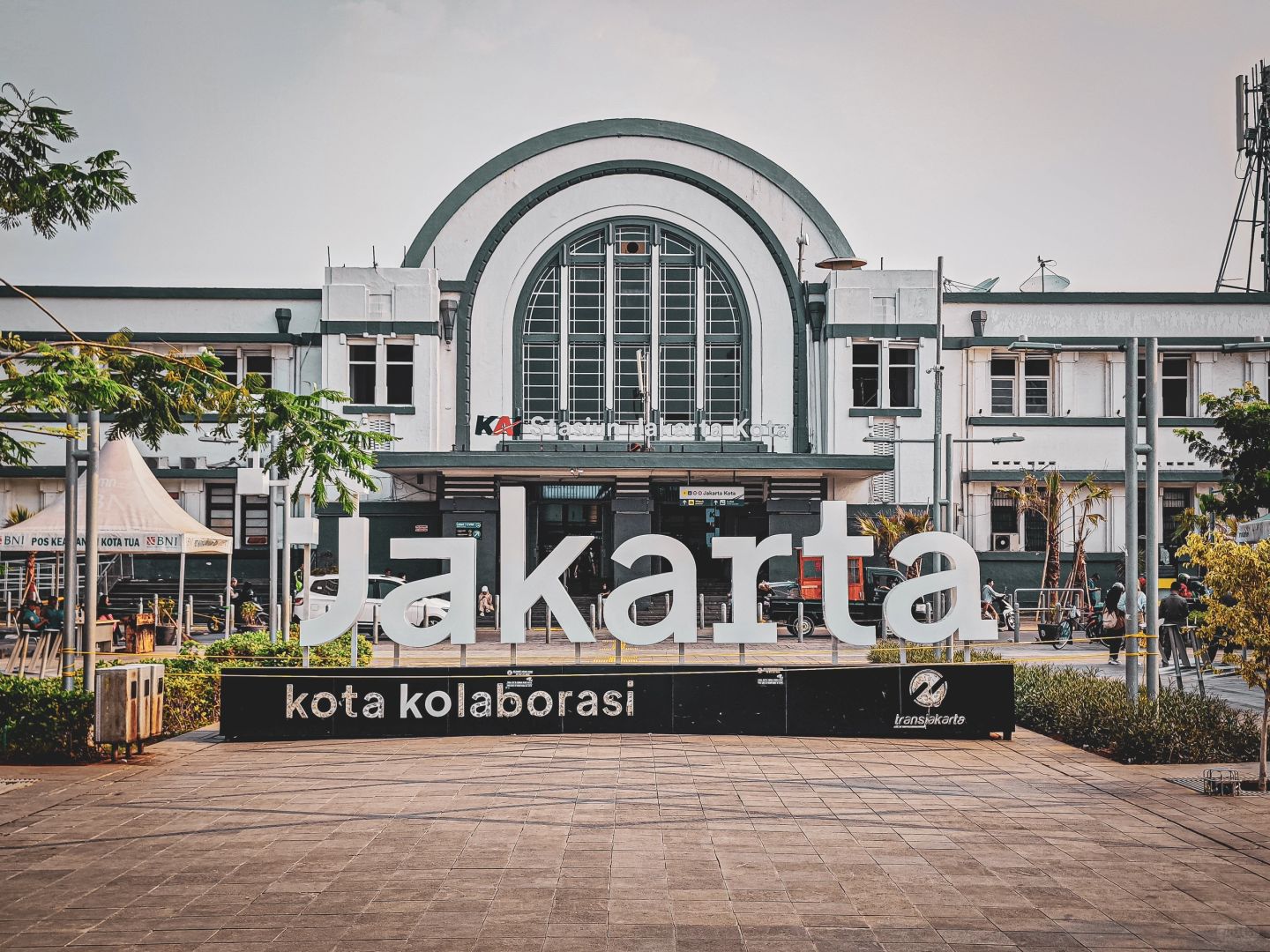 Jakarta-Kota Tua Jakarta, which retains many Dutch-style buildings and historical sites