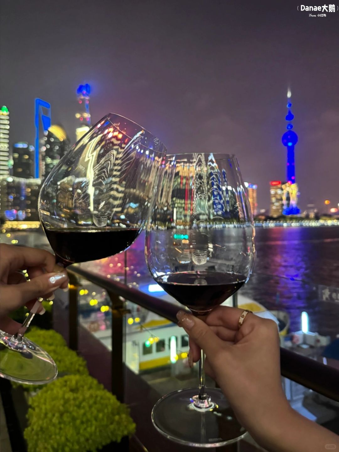 Jiangsu/Zhejiang/Shanghai-Shanghai Bund Night View Restaurant, the best all-round butler style service in Shanghai！