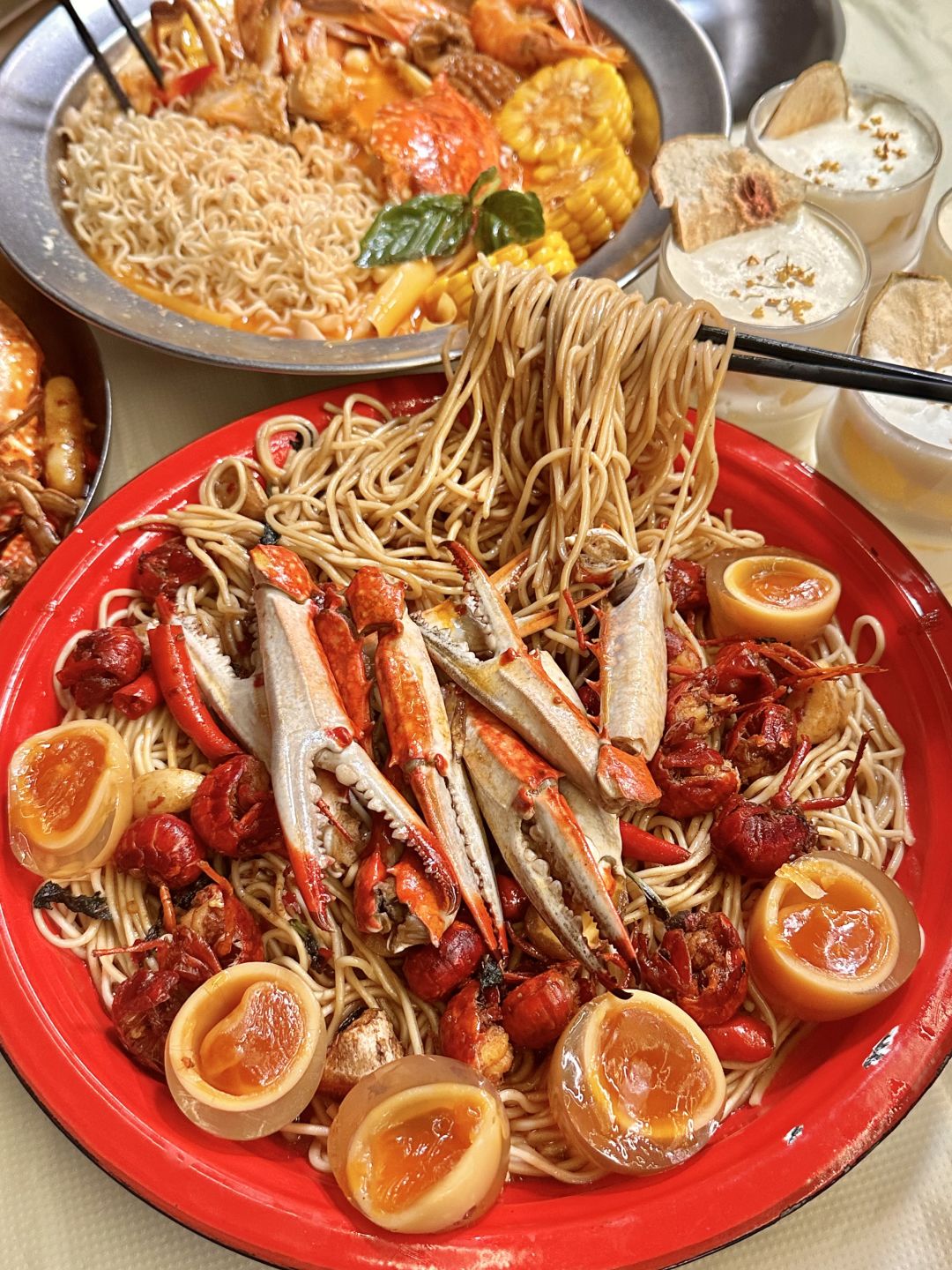 Changsha-Changsha Crab King Restaurant is considered one of the best late night snack restaurants in Changsha by locals!