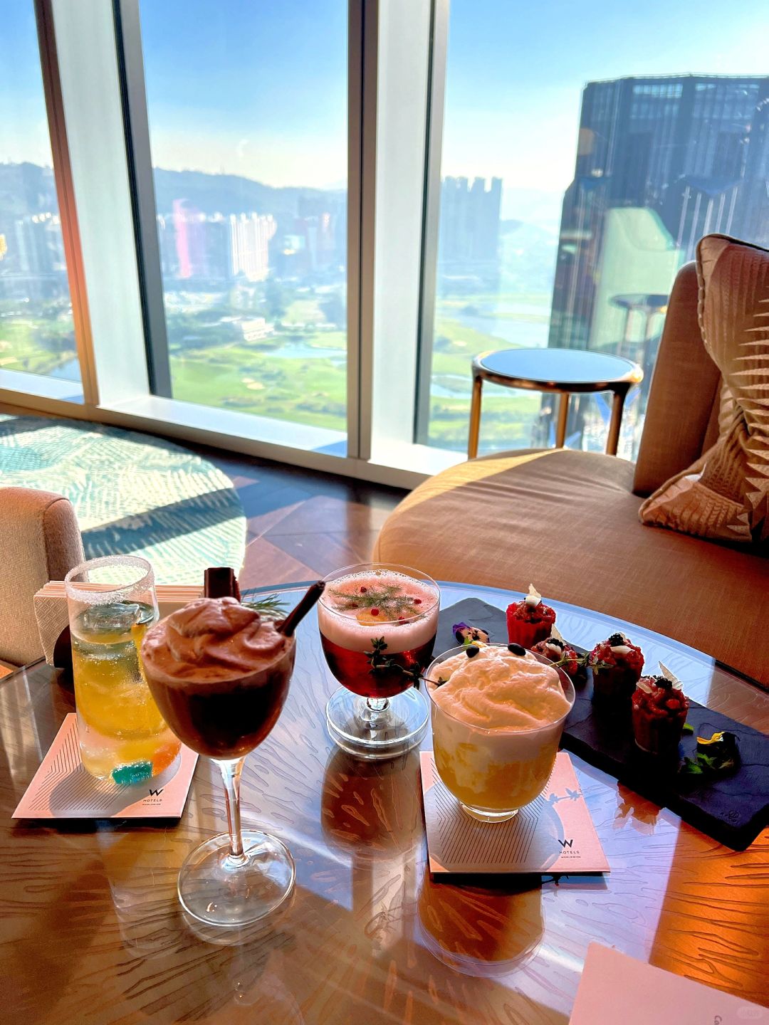 Macao-Experience the stunning afternoon tea at Blind Tiger Bar on the rooftop of W Hotel Macau