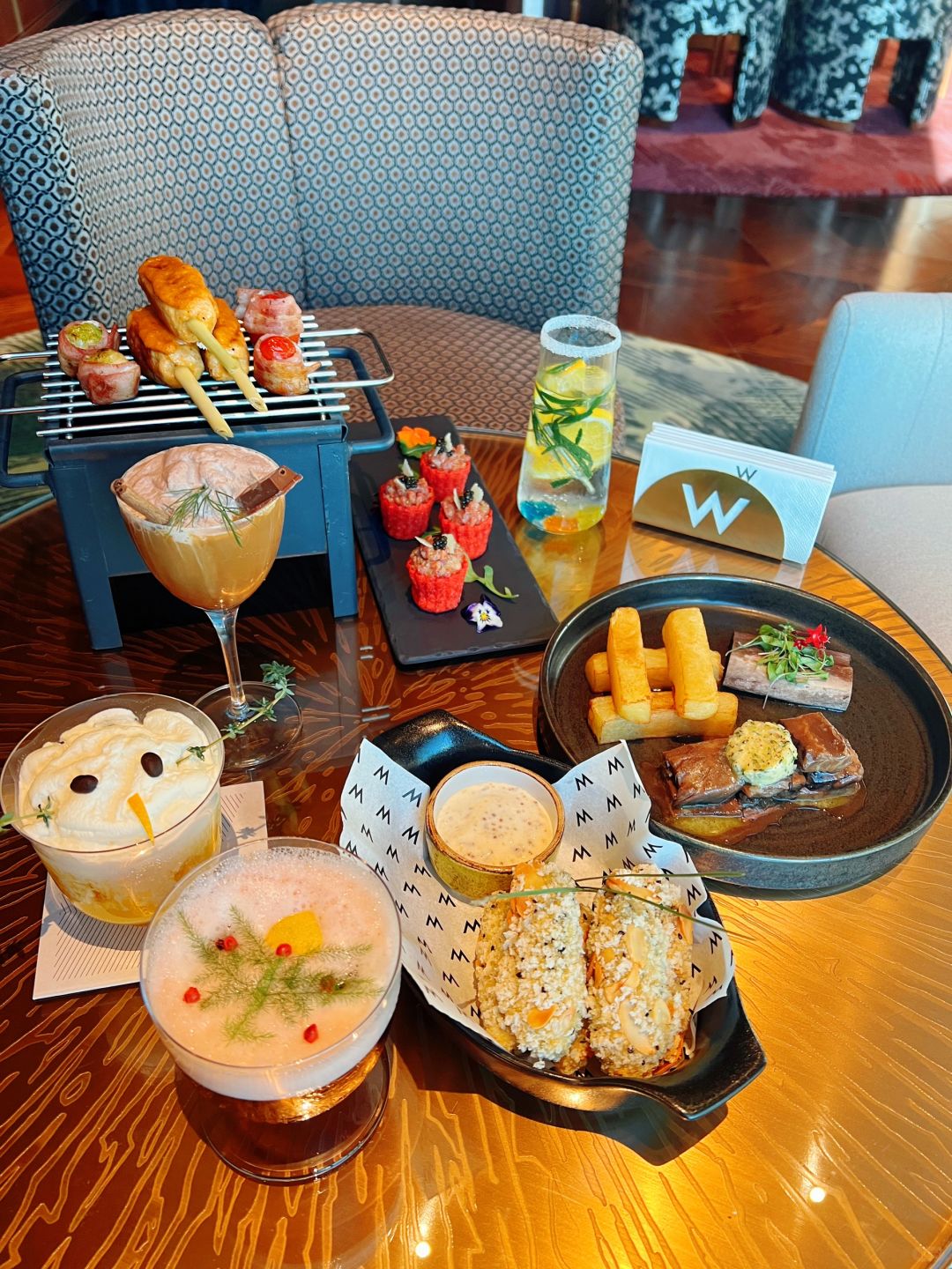 Macao-Experience the stunning afternoon tea at Blind Tiger Bar on the rooftop of W Hotel Macau