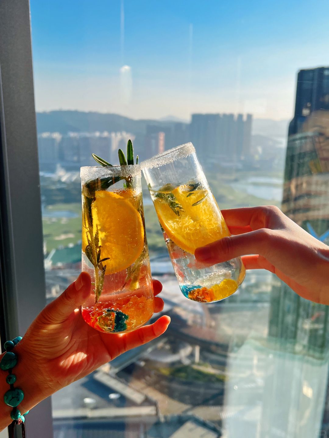 Macao-Experience the stunning afternoon tea at Blind Tiger Bar on the rooftop of W Hotel Macau