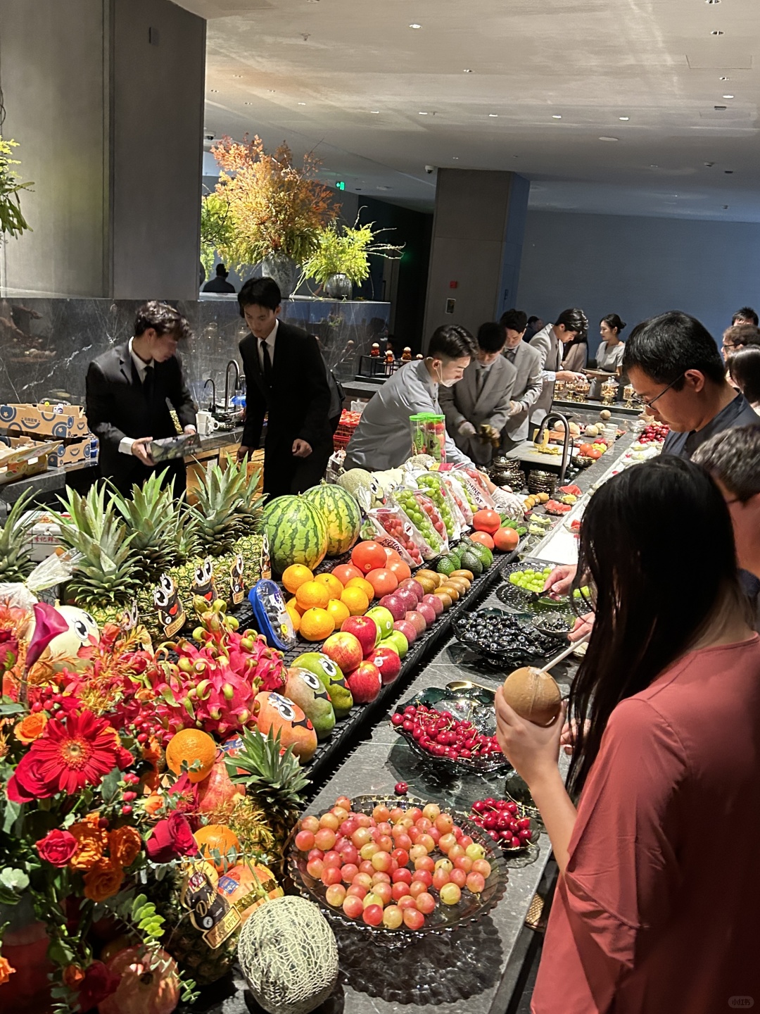 Jiangsu/Zhejiang/Shanghai-In the Yashui ath center in Shanghai, you can eat king crab all you want！