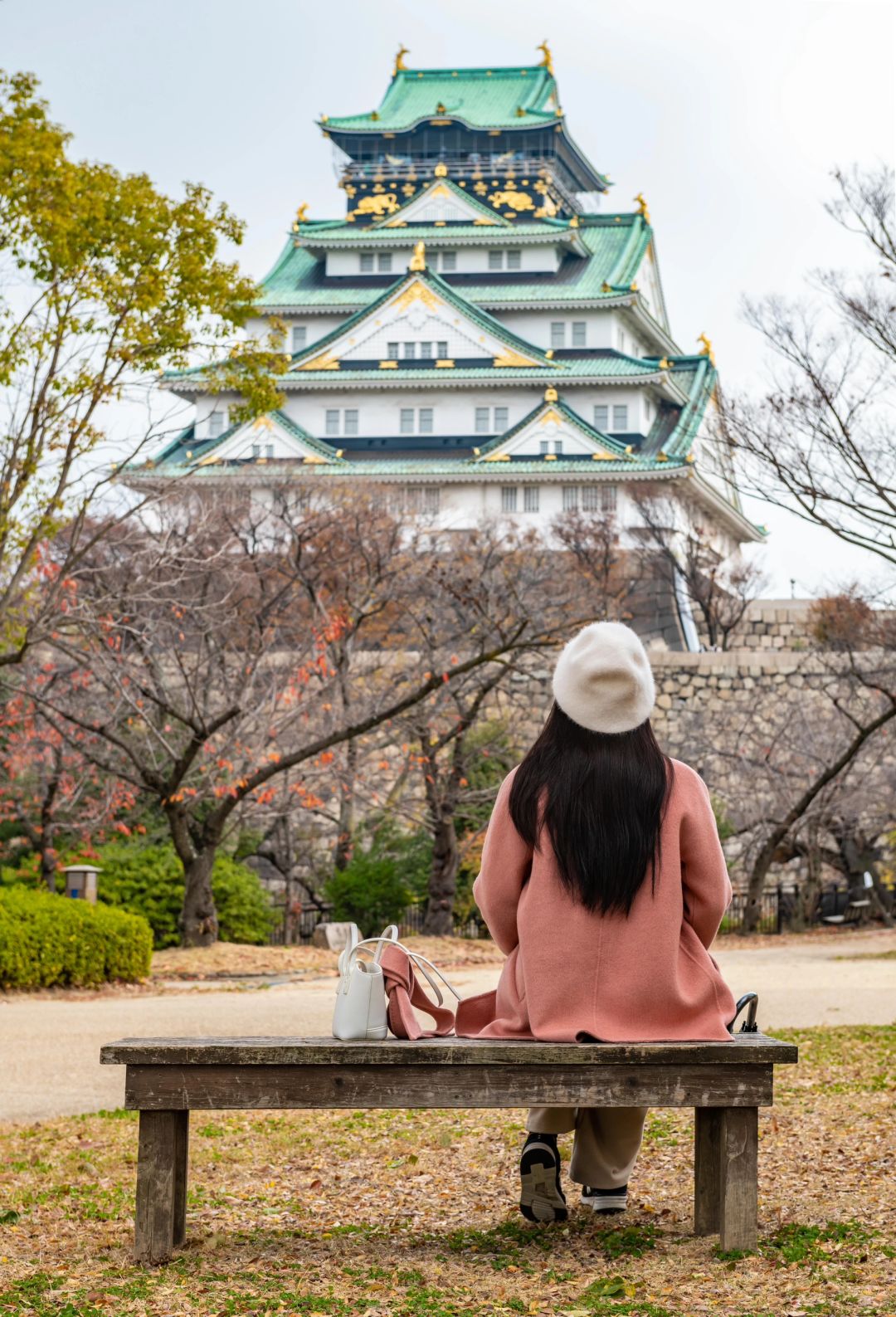 Osaka-Osaka Castle Park~The most beautiful seat at the castle tower~