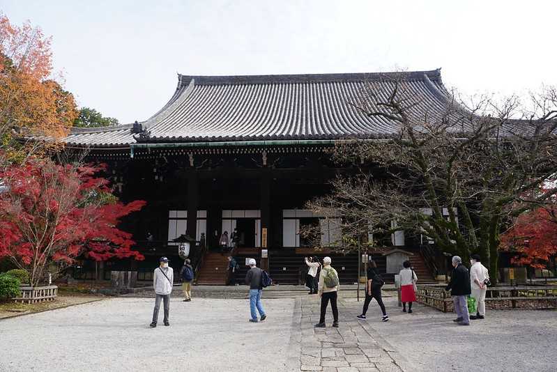 Osaka-Zhenyudang, Kyoto, Japan. Free attraction to enjoy maple viewing while avoiding the crowds