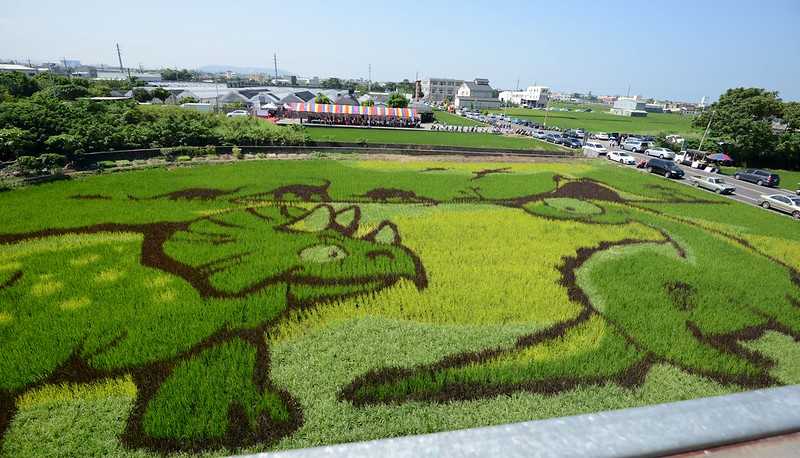 Taiwan-One-day tour in Taoyuan and Miaoli Garden. Rush Cultural Center Rice Field Painting and Chinese Pottery Kiln