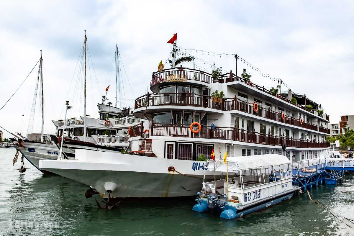 Hanoi-Halong Bay cruise tour itinerary planning from Hanoi, Vietnam, must-see attractions guide