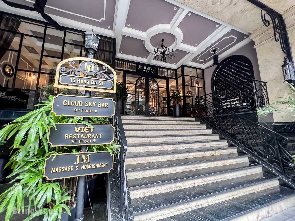 Hanoi-JM Marvel Hotel & Spa, an affordable hotel in Hanoi's Old Quarter, features a rich black European style