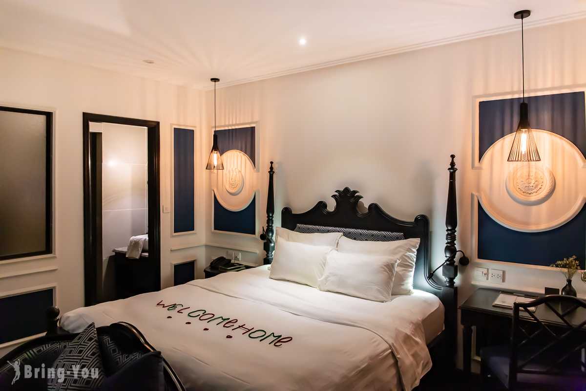 Hanoi-JM Marvel Hotel & Spa, an affordable hotel in Hanoi's Old Quarter, features a rich black European style