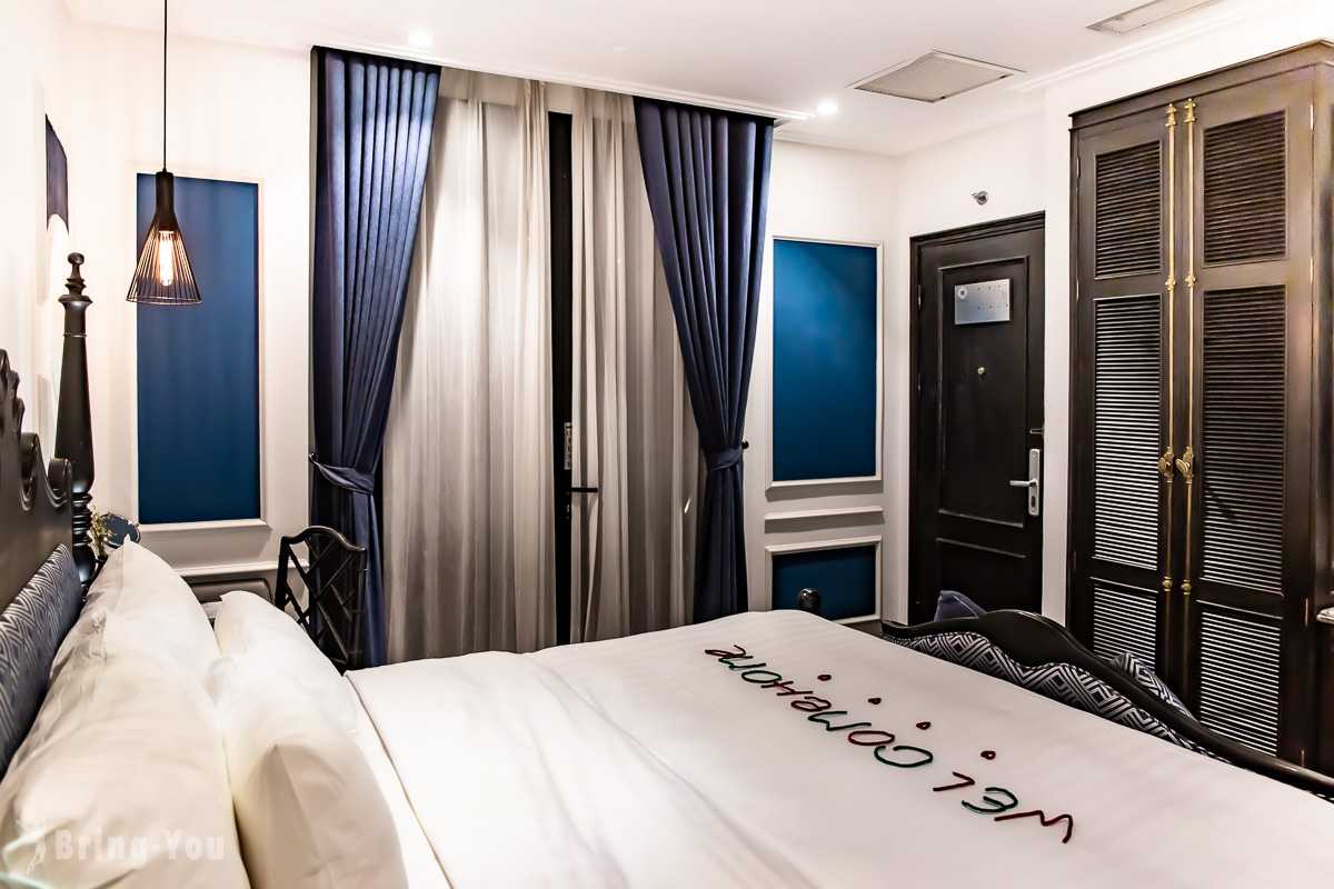 Hanoi-JM Marvel Hotel & Spa, an affordable hotel in Hanoi's Old Quarter, features a rich black European style