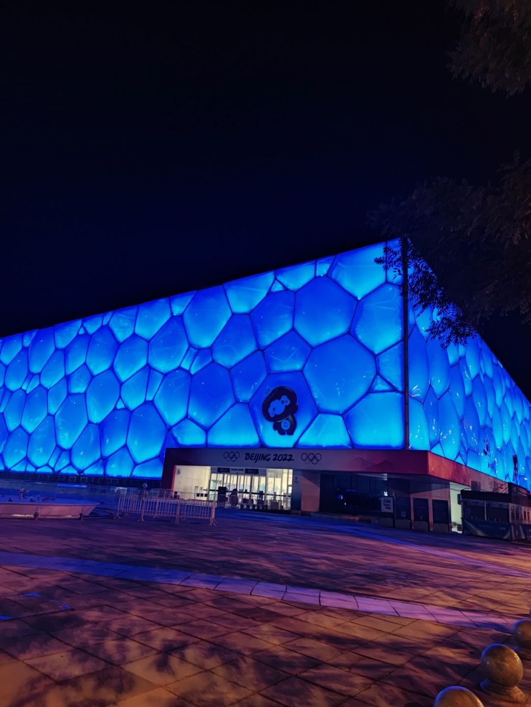 Beijing/Tianjin-Take our baby on a night tour of the Bird's Nest and Water Cube at the Beijing Olympic Park!