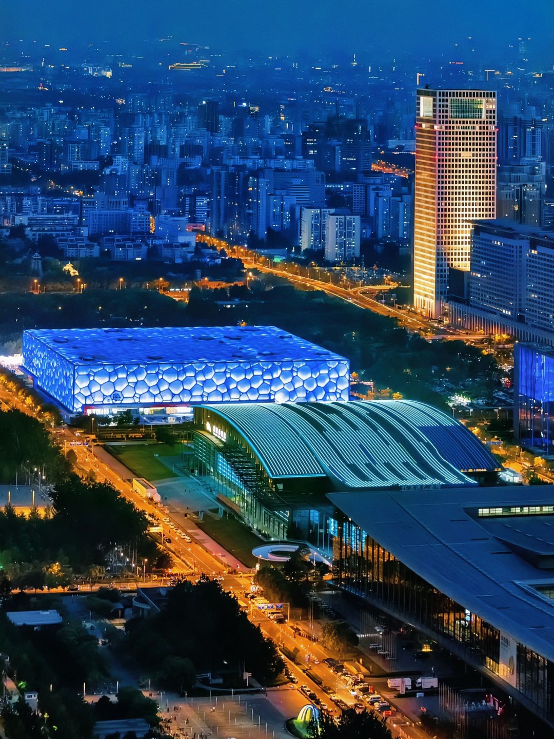 Beijing/Tianjin-At the Beijing Olympic Tower! The sunset and night scenery here are breathtaking!