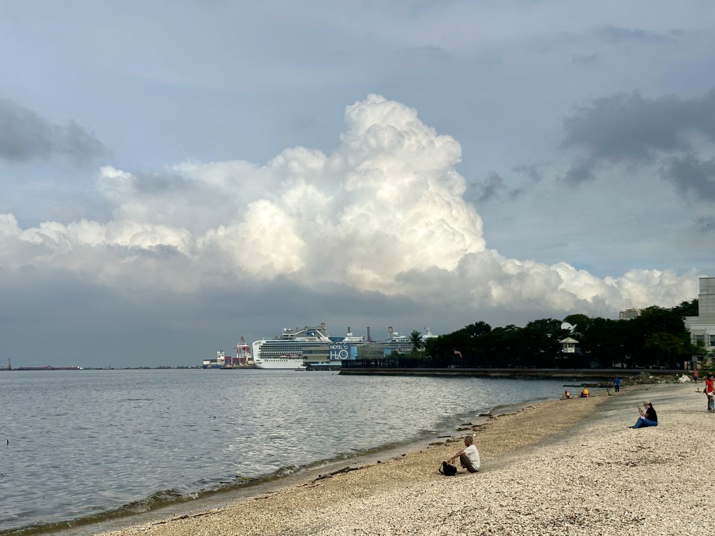 Clark/Angel City-Sin City Walking Tour: Clark Angeles, and the Many Remnants of the Dutch Colonial Era