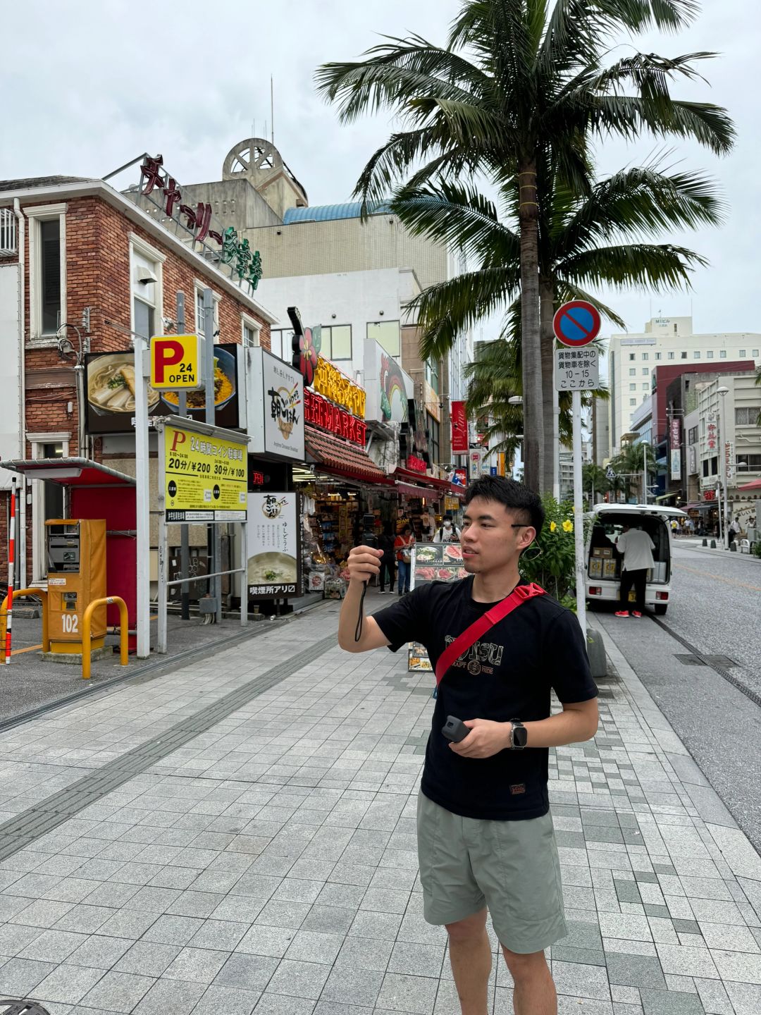 Okinawa-Travel guide to Okinawa. Eating, taxis, bars, music performances, etc. are cost-effective