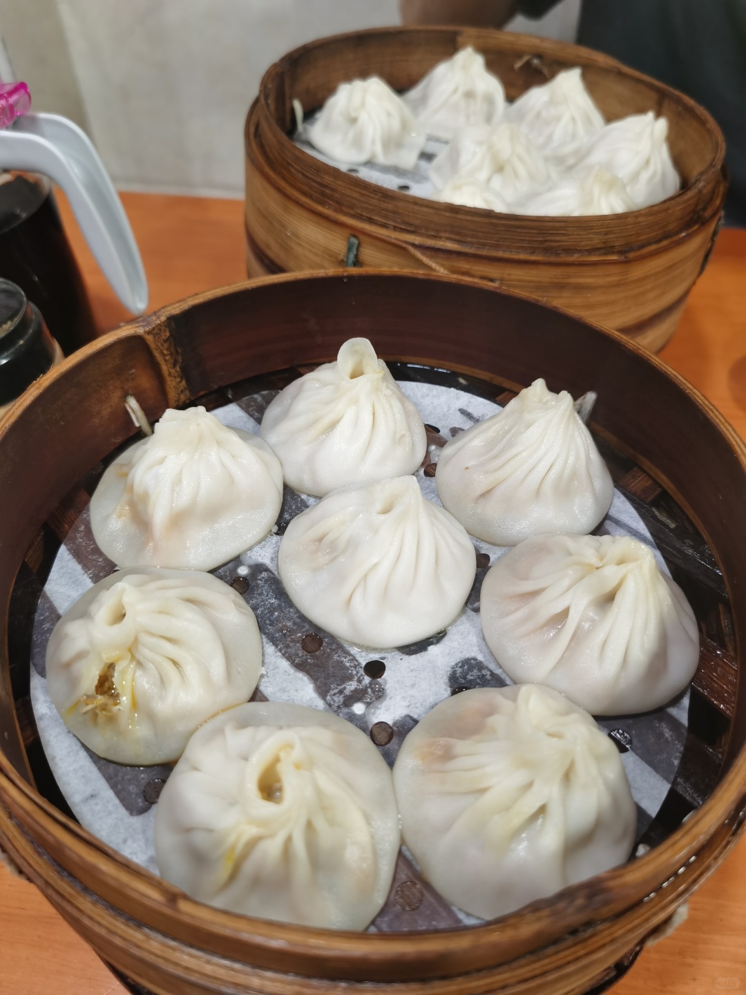 Jiangsu/Zhejiang/Shanghai-Michelin-starred Lailai Xiao Long Bao in Shanghai! ! !