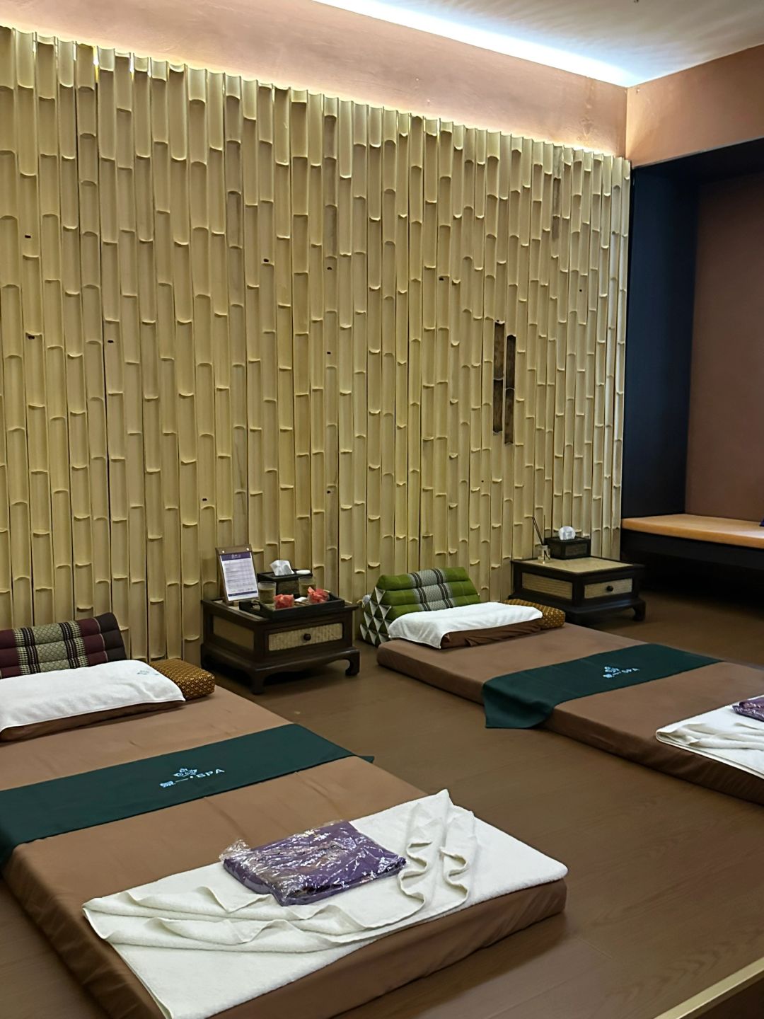 Okinawa-Enjoy sour and refreshing Thai massage in Xiangyi store. The environment is very comfortable and beautiful.